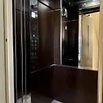בית הארחה House Laudis