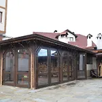 בית הארחה House Laudis